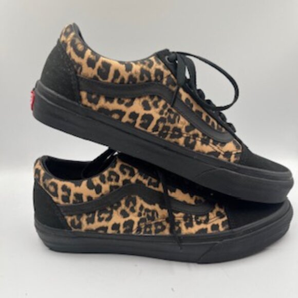 SOLD Vans Old Skool Sneakers With Leopard Print Design Women’s Size 9 Men’s 7.5 - Picture 1 of 8